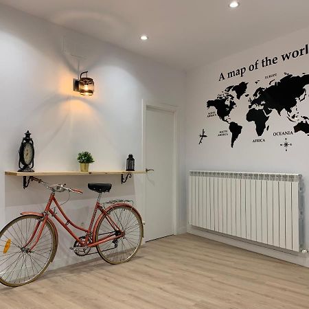 Apartamentos Santullano 1 Oviedo Eksteriør billede