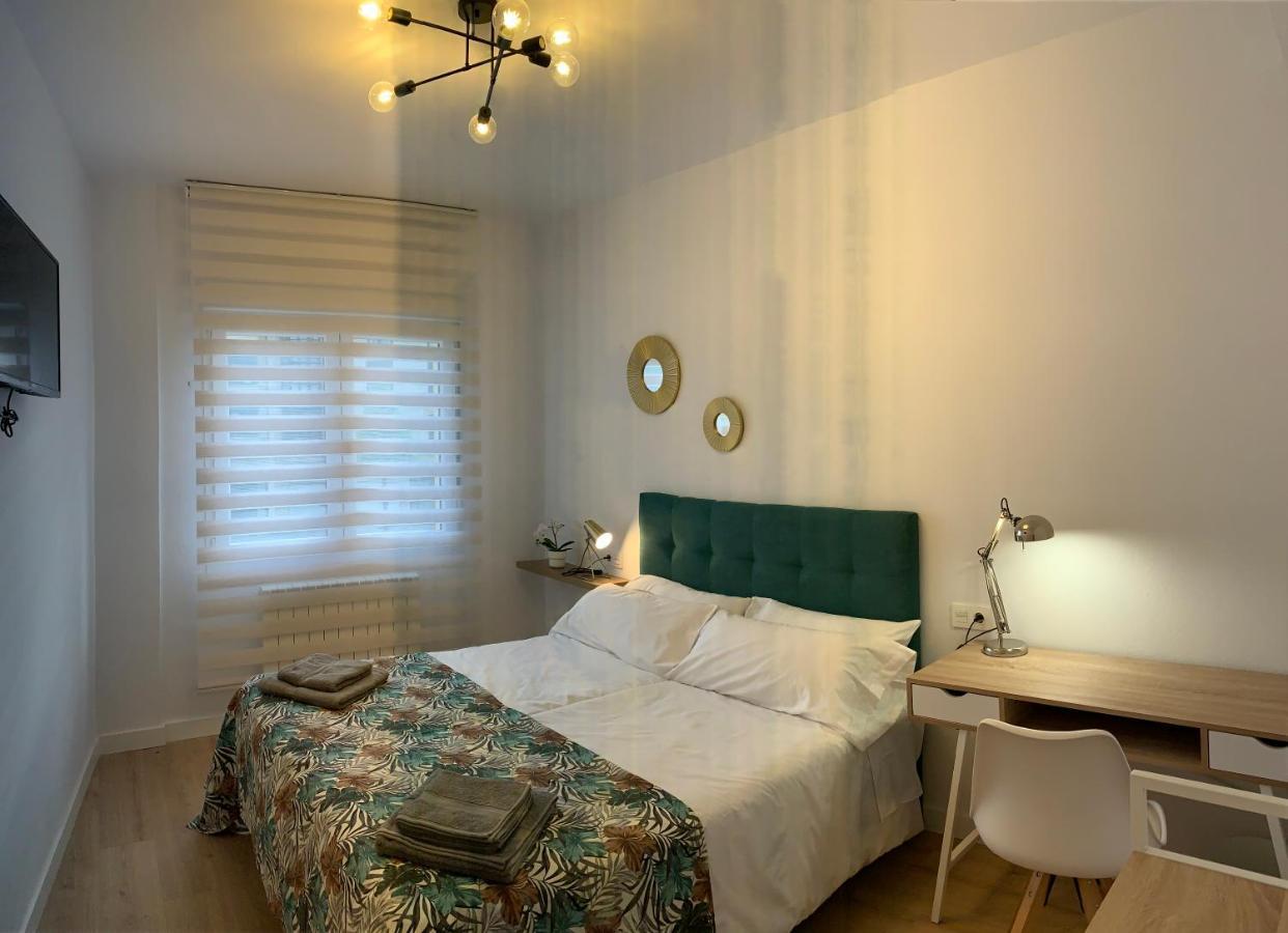 Apartamentos Santullano 1 Oviedo Eksteriør billede