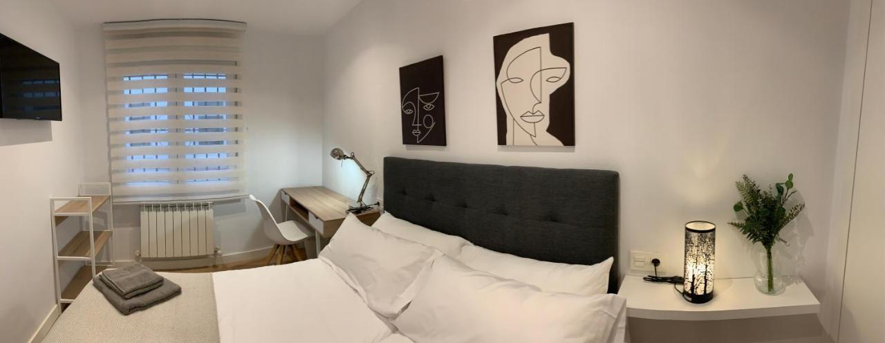 Apartamentos Santullano 1 Oviedo Eksteriør billede
